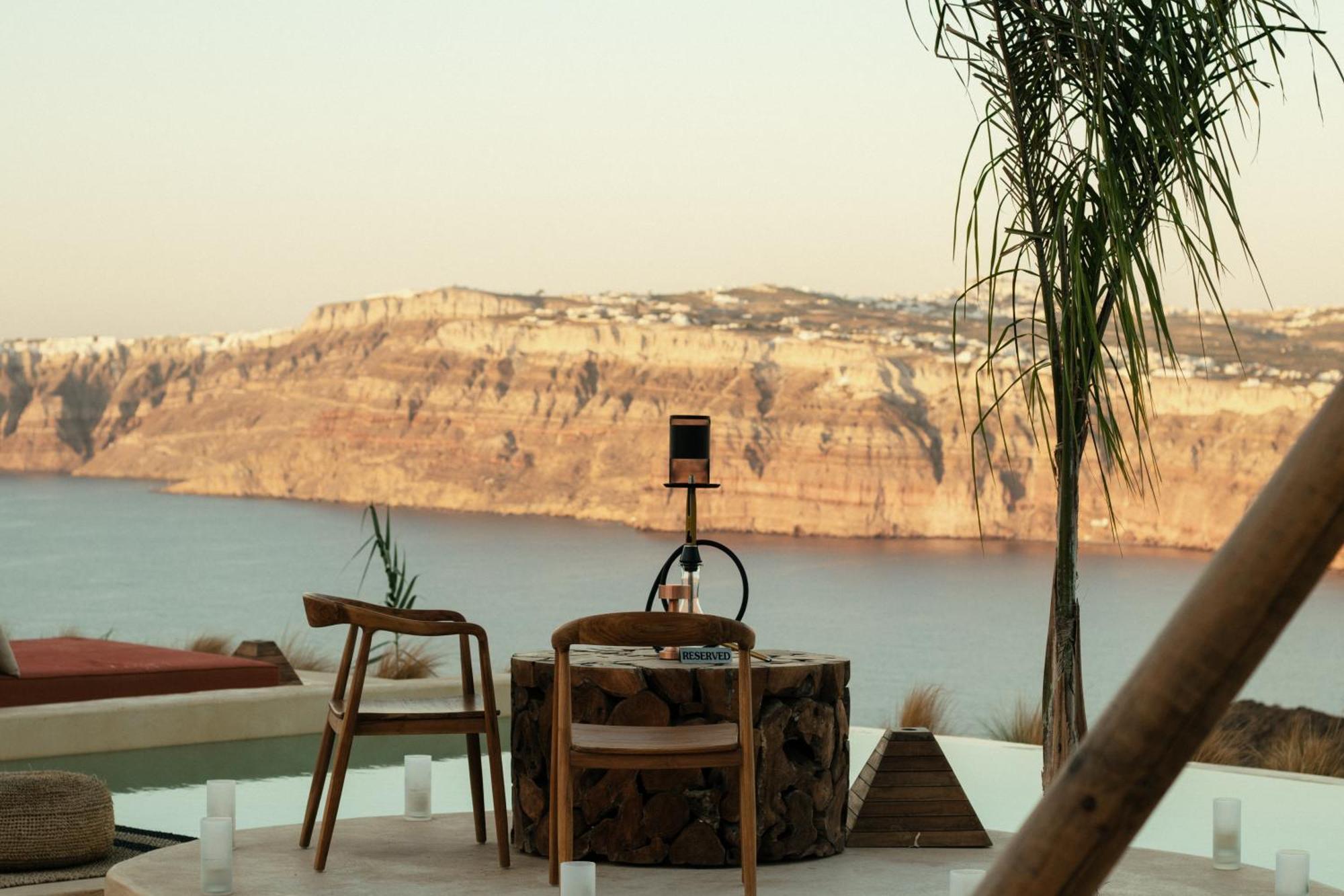 Divino Caldera Hotel Akrotírion Exterior foto