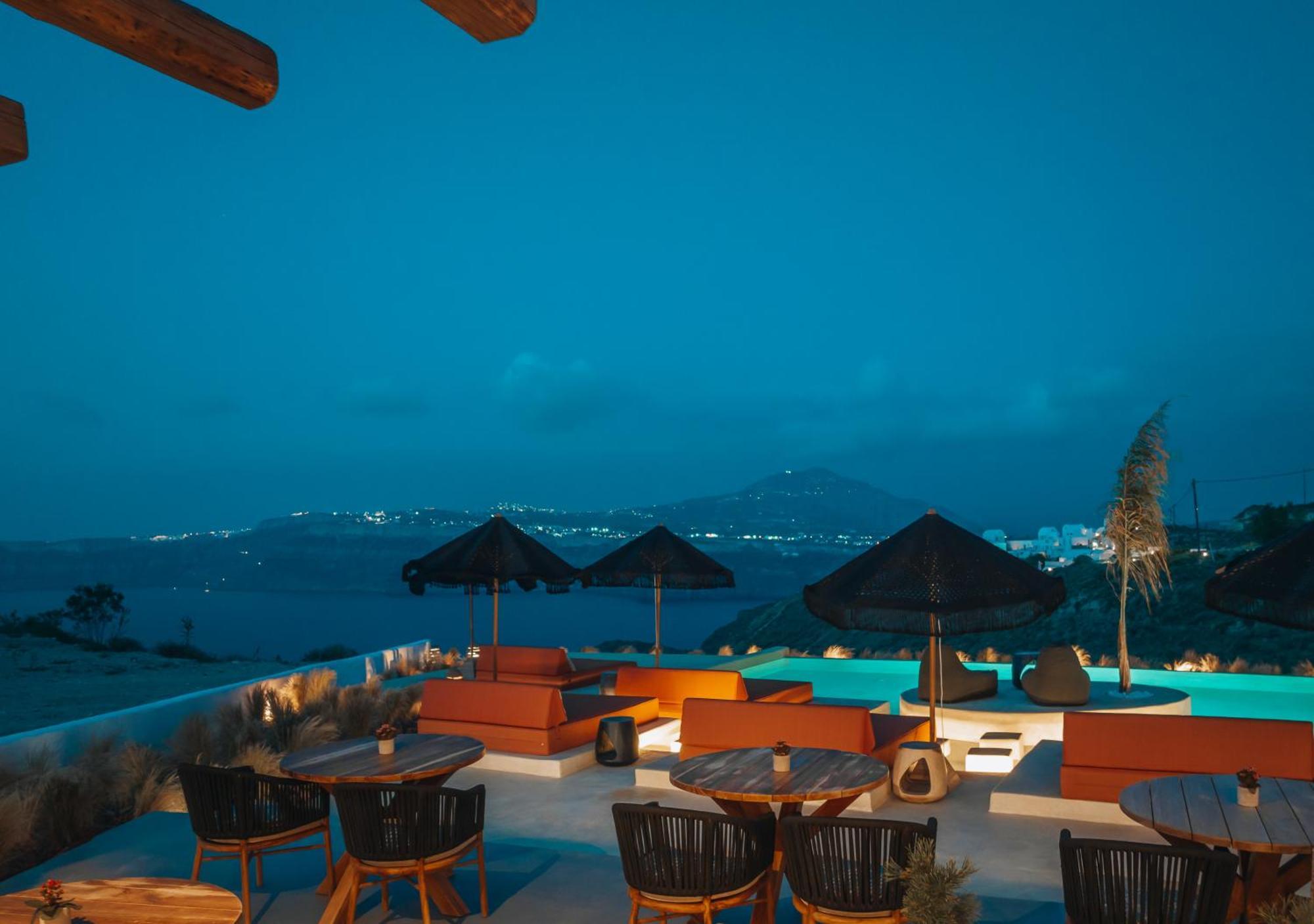 Divino Caldera Hotel Akrotírion Exterior foto