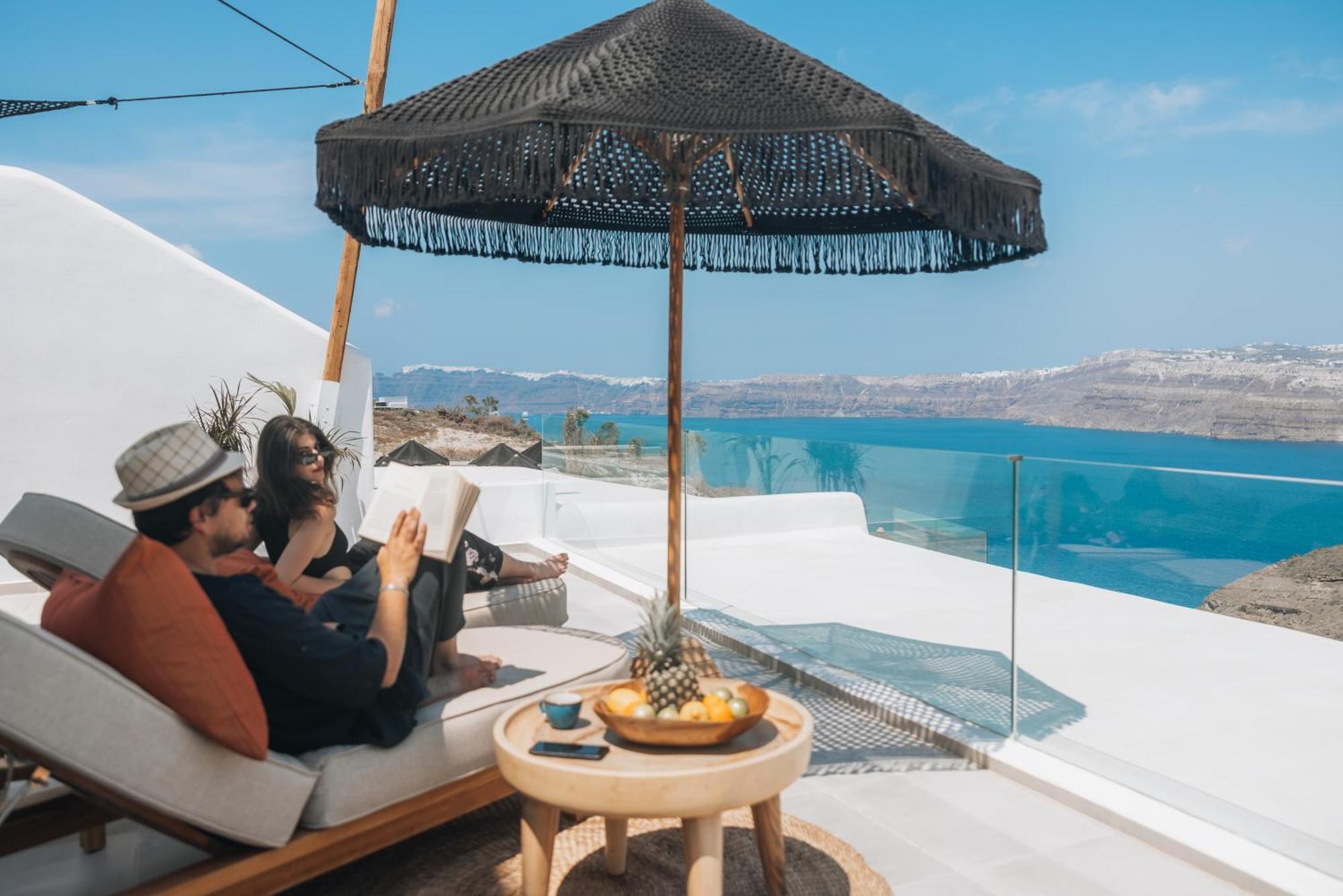 Divino Caldera Hotel Akrotírion Exterior foto